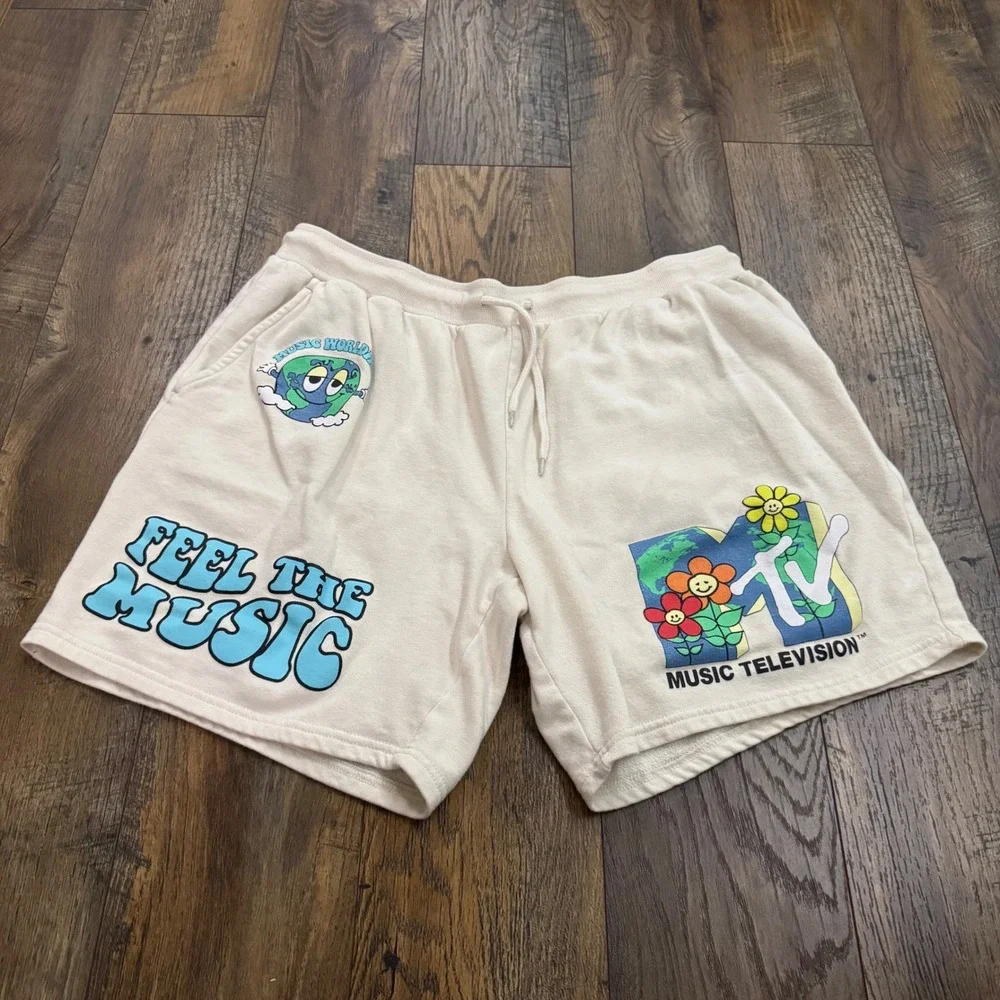 MTV Music Television Feel The Music Graphic Sweat Shorts Cream Womens XL 90s